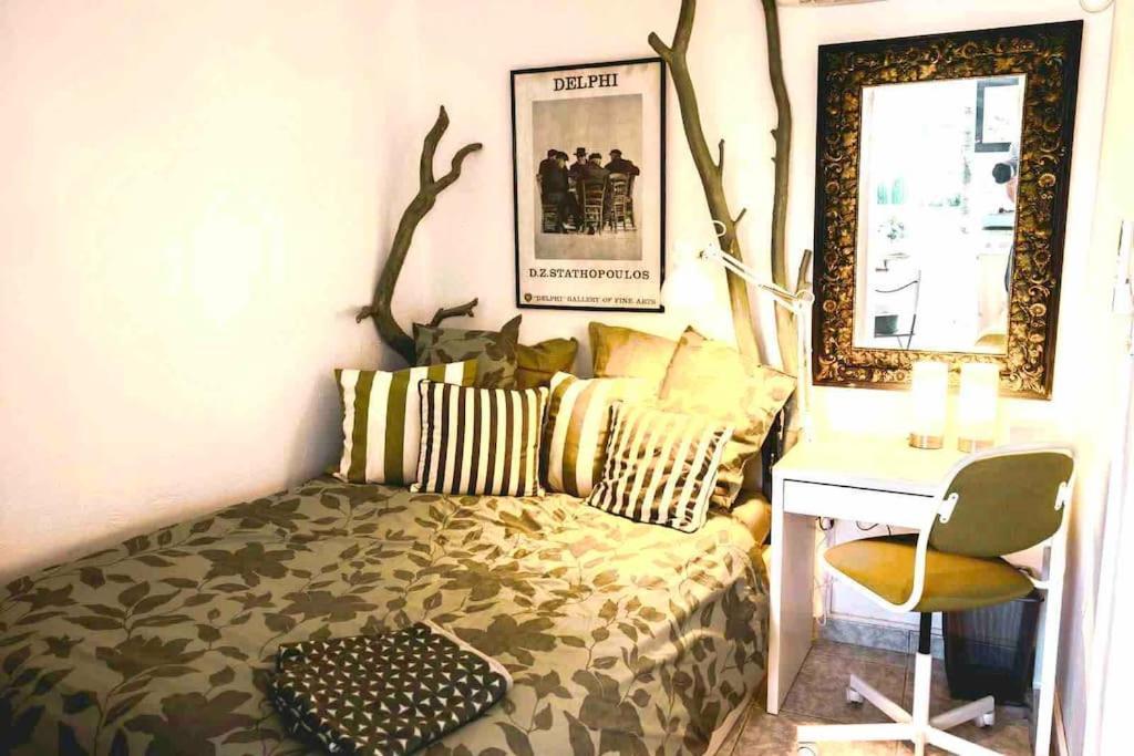 Cute Tiny House Villa Rafína Екстериор снимка